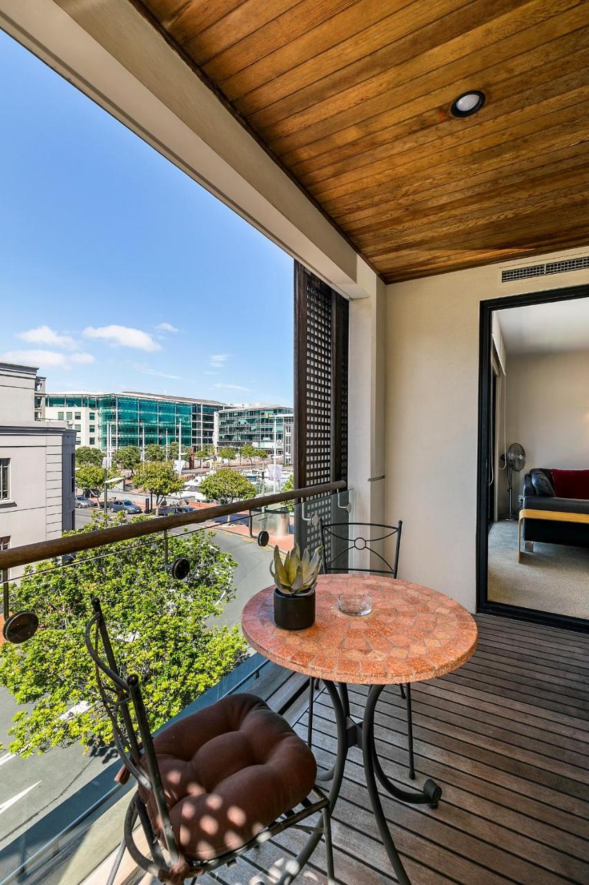 Enormous One Bedroom Beauty In Cbd! Free Parking Auckland Exterior photo